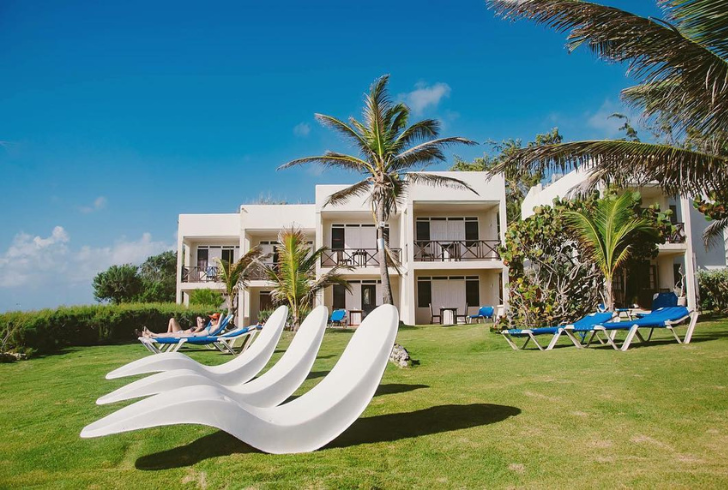 Ocean Spray Apartments, Barbados